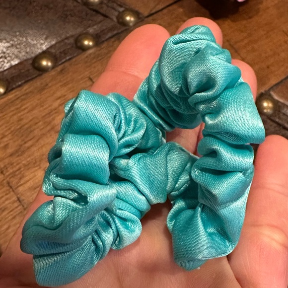 VIP Gift - Picture 6 of 13